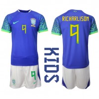 Camisa de time de futebol Brasil Richarlison #9 Replicas 2º Equipamento Infantil Mundo 2022 Manga Curta (+ Calças curtas)